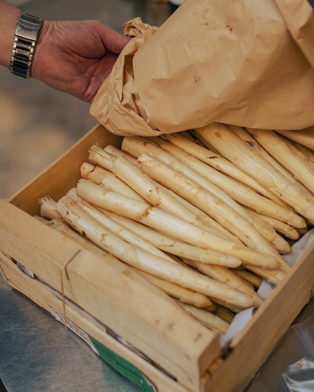 Asperges fraîches, cuisine de saison